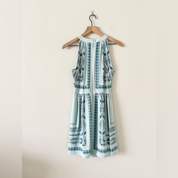 BCBGMaxazria Sleeveless Cambria Fit &Flare Dress in Light Blue Tapestry Print 8 - Picture 4 of 7